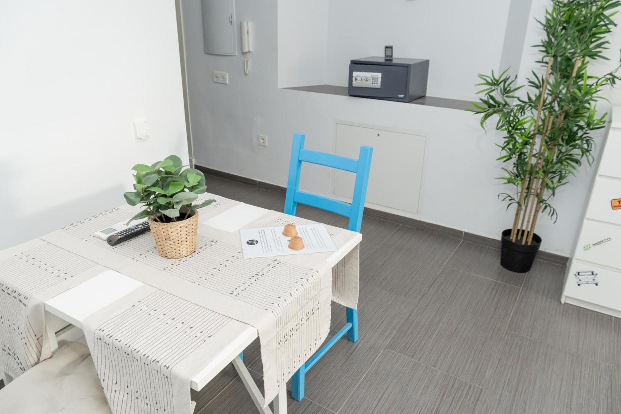 Surfersresidence Apartments Tarifa Bagian luar foto